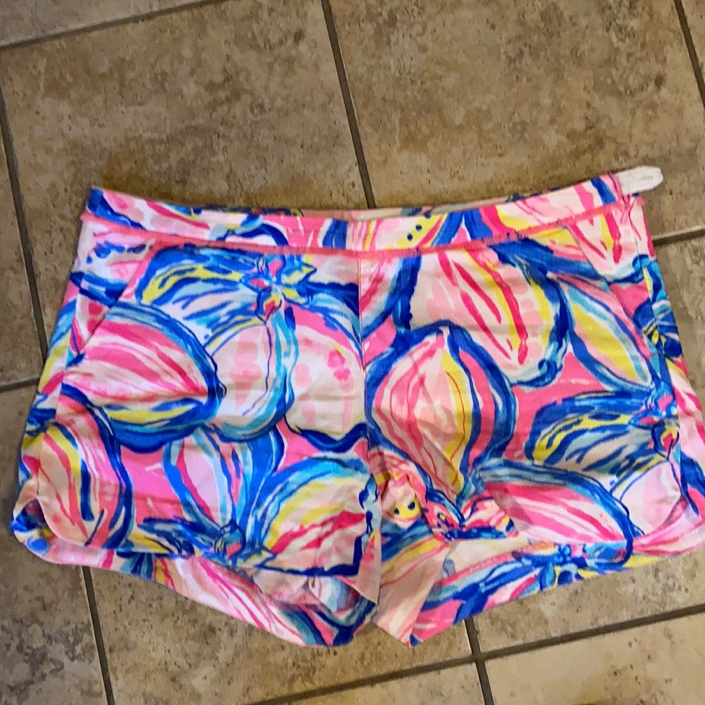 Lilly Pulitzer size 12 women’s shorts EUC